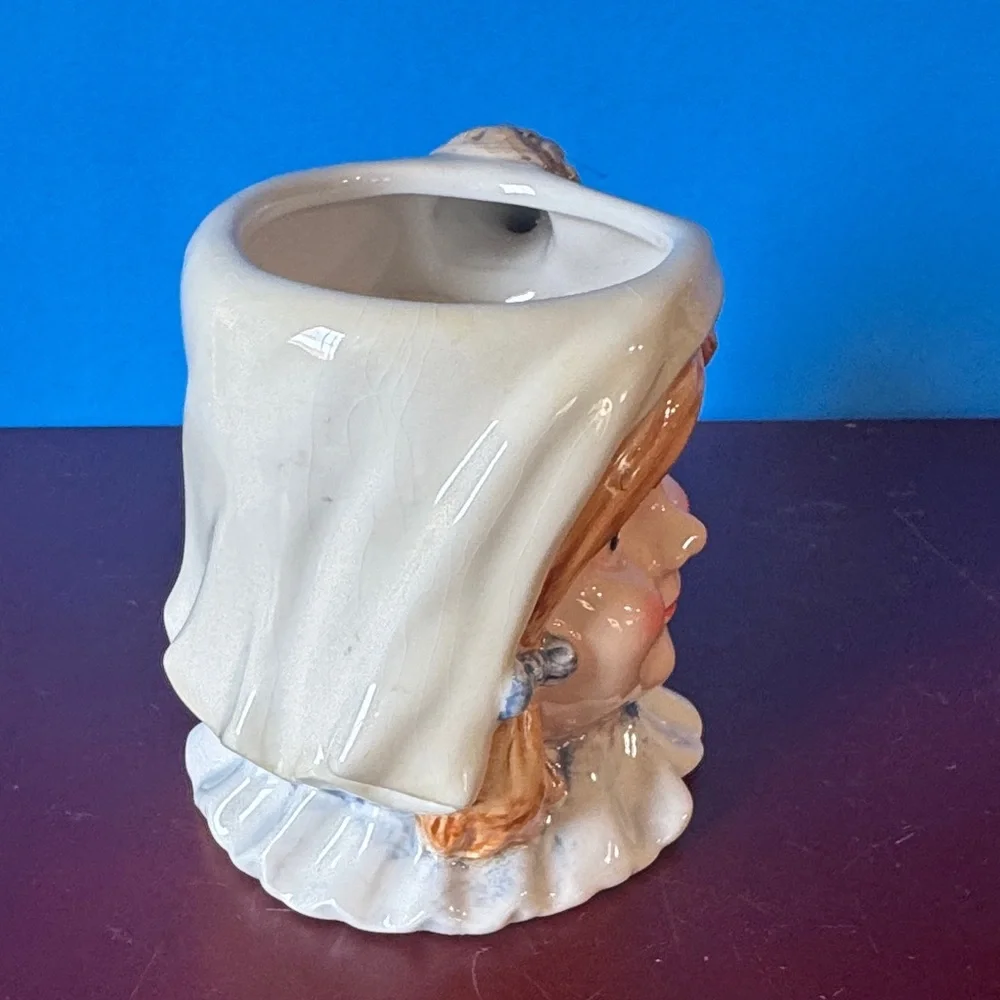 N/A adorable ceramic